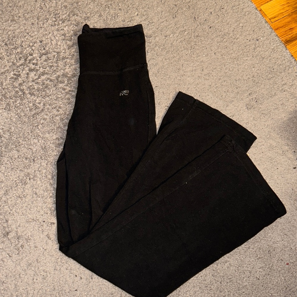 Yoga pants
